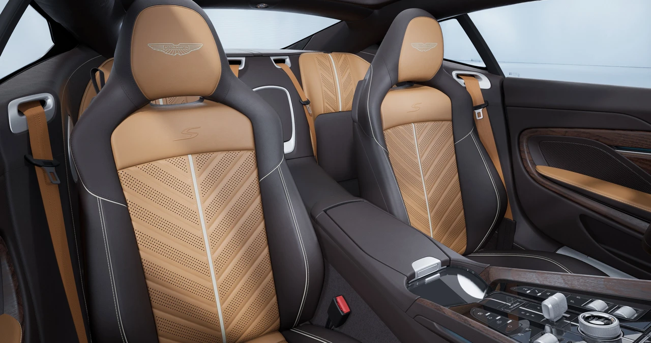 2026 Aston Martin DB12 - Image 12 of 13