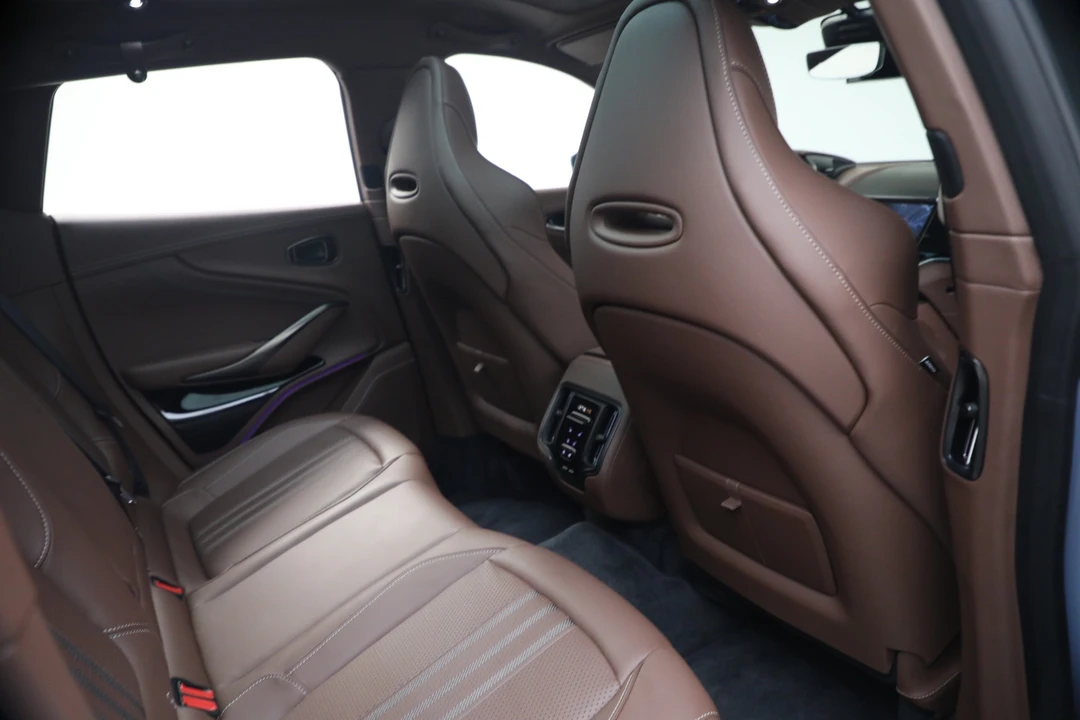 2026 Aston Martin DBX 707 - Image 25 of 31