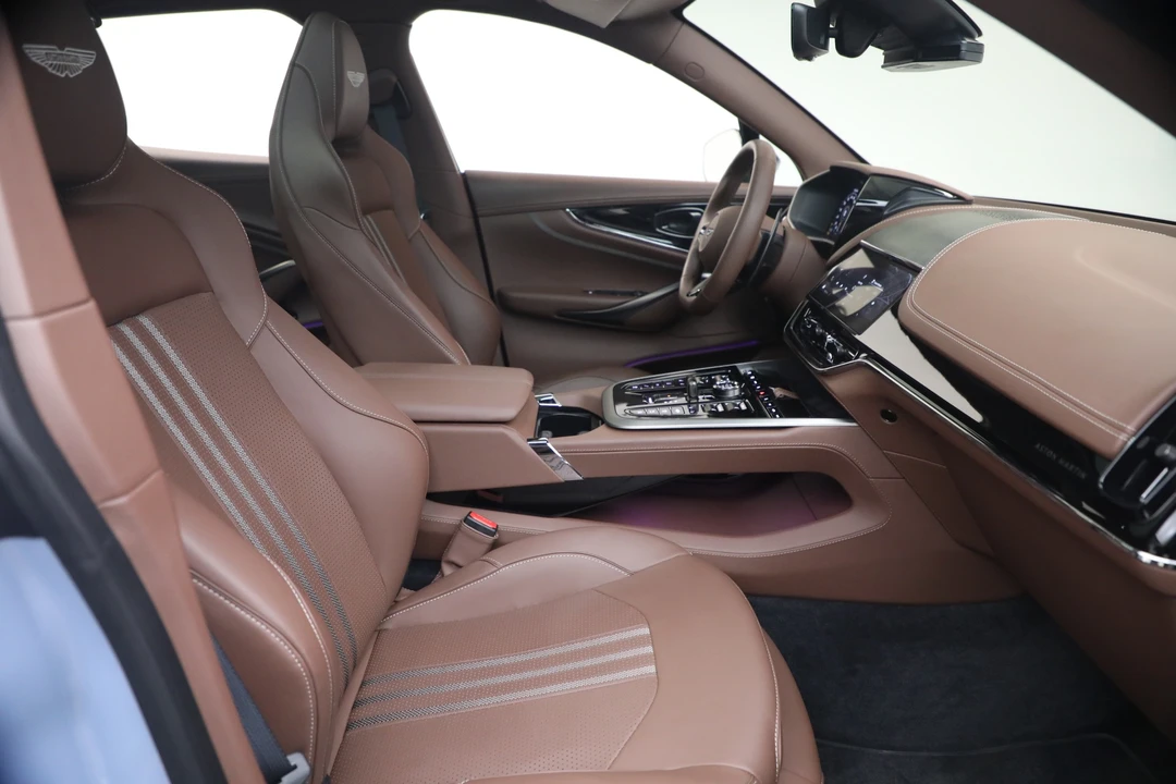 2026 Aston Martin DBX 707 - Image 26 of 31