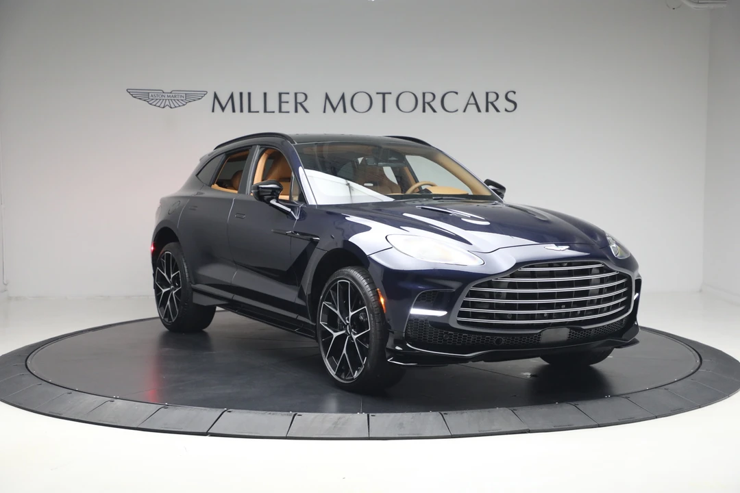 2026 Aston Martin DBX 707 - Image 12 of 31
