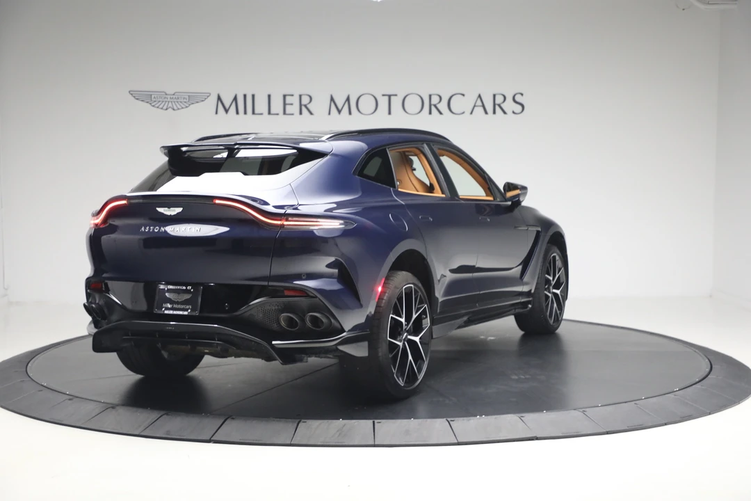 2026 Aston Martin DBX 707 - Image 8 of 31