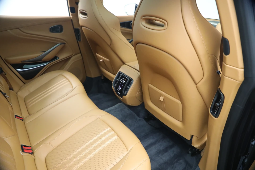 2026 Aston Martin DBX 707 - Image 21 of 31