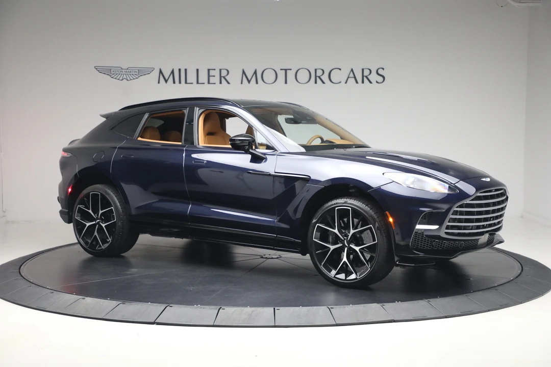 2026 Aston Martin DBX 707 - Image 11 of 31