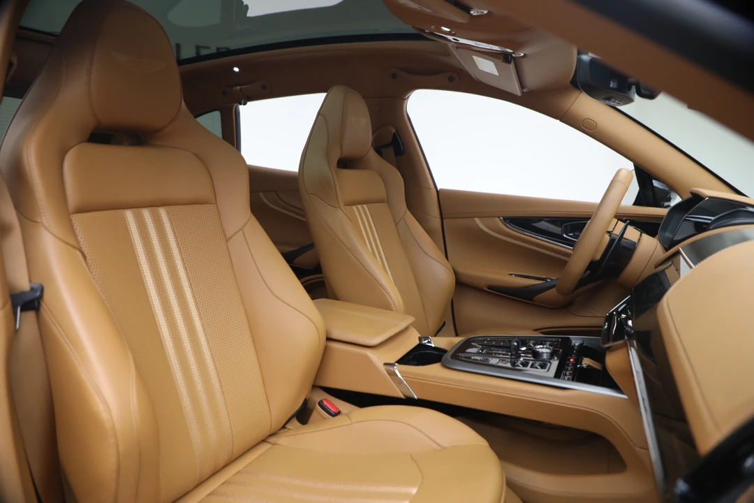 2026 Aston Martin DBX 707 - Image 20 of 31