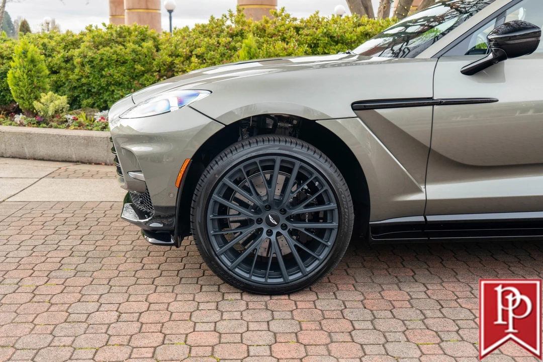 2026 Aston Martin DBX 707 - Image 2 of 21