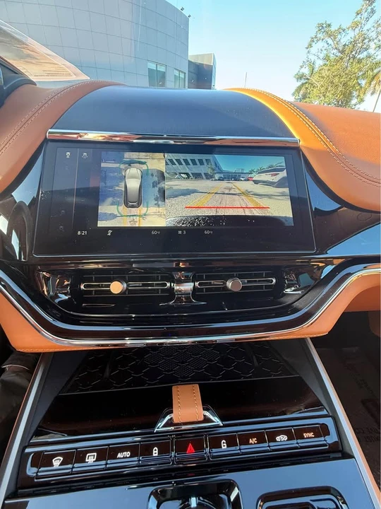2026 Aston Martin DBX 707 - Image 19 of 20
