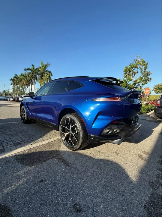 2026 Aston Martin DBX 707 - Image 4 of 20
