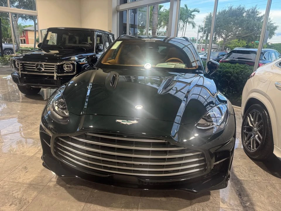 2026 Aston Martin DBX 707 - Image 2 of 4