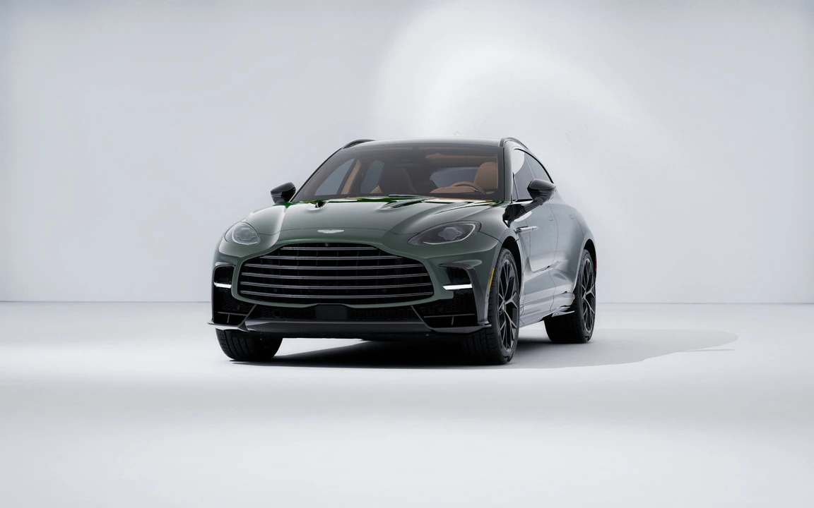 2026 Aston Martin DBX - Image 2 of 12