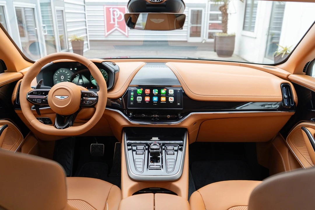 2026 Aston Martin DBX - Image 18 of 21