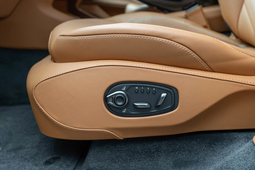 2026 Aston Martin DBX - Image 13 of 21