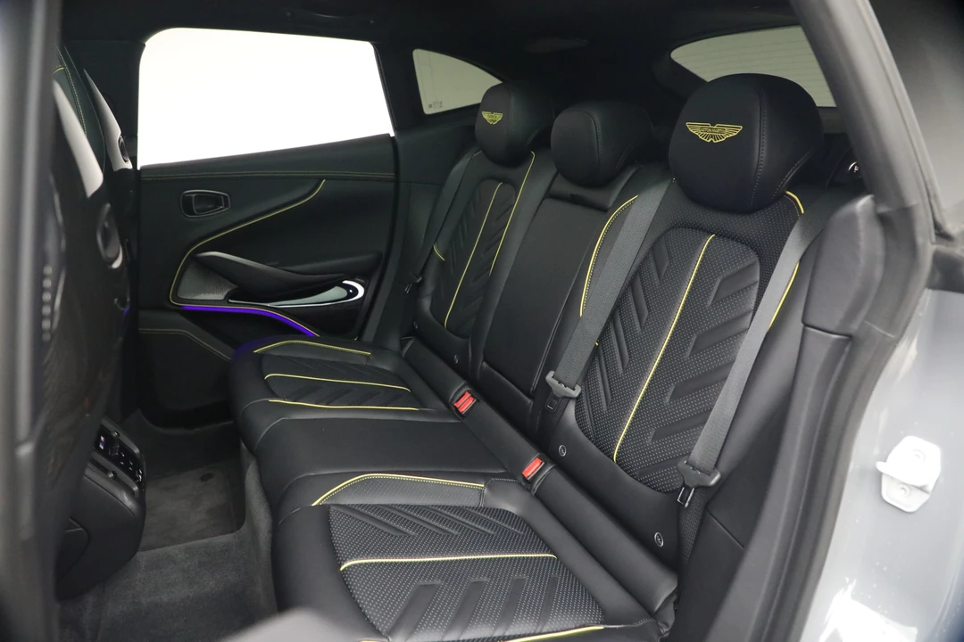 2026 Aston Martin DBX - Image 20 of 31