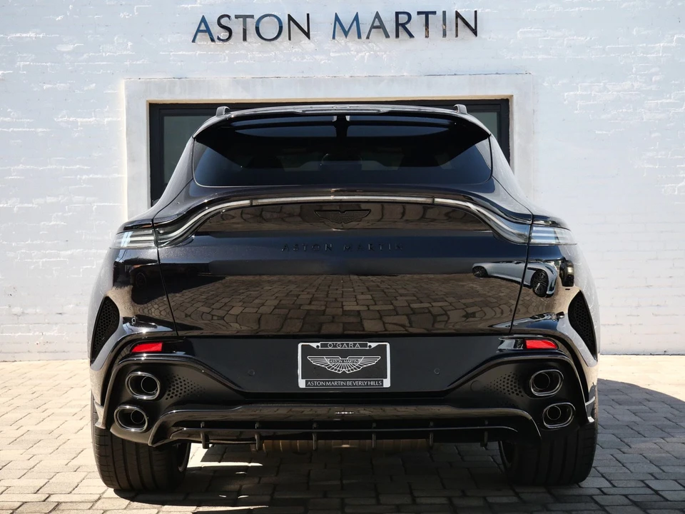 2026 Aston Martin DBX 707 - Image 17 of 29