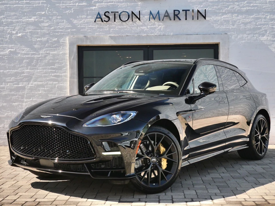 2026 Aston Martin DBX 707 - Image 14 of 29