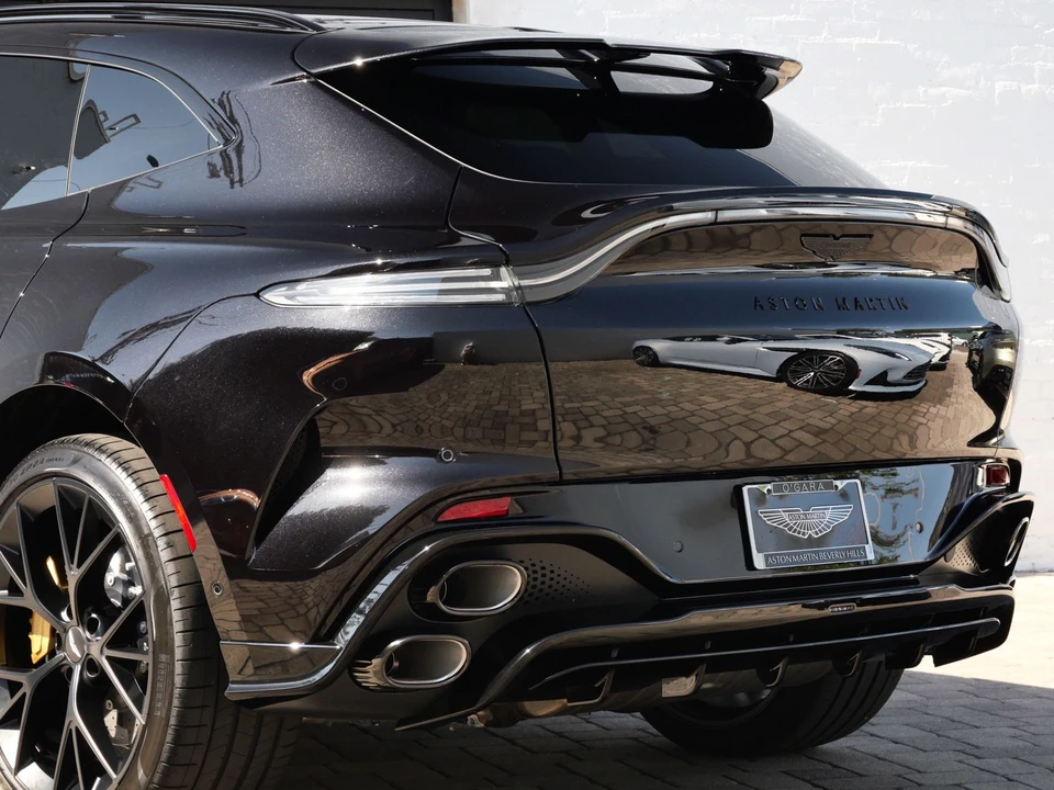 2026 Aston Martin DBX 707 - Image 8 of 29