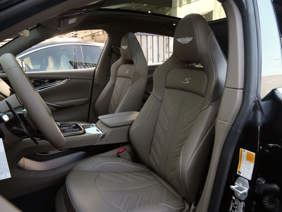 2026 Aston Martin DBX 707 - Image 22 of 29