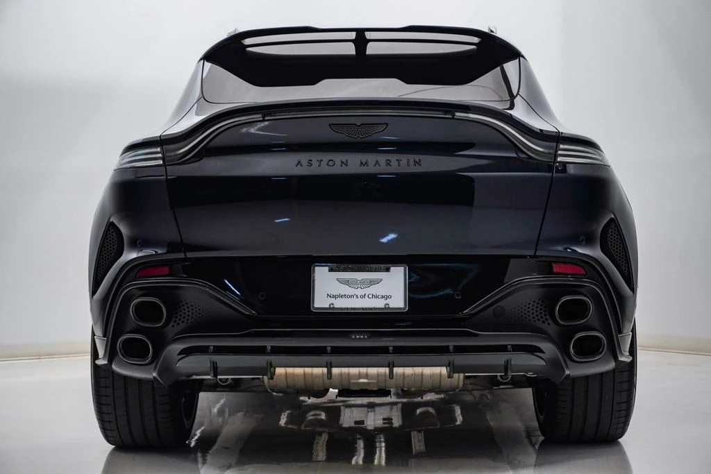 2026 Aston Martin DBX - Image 7 of 31