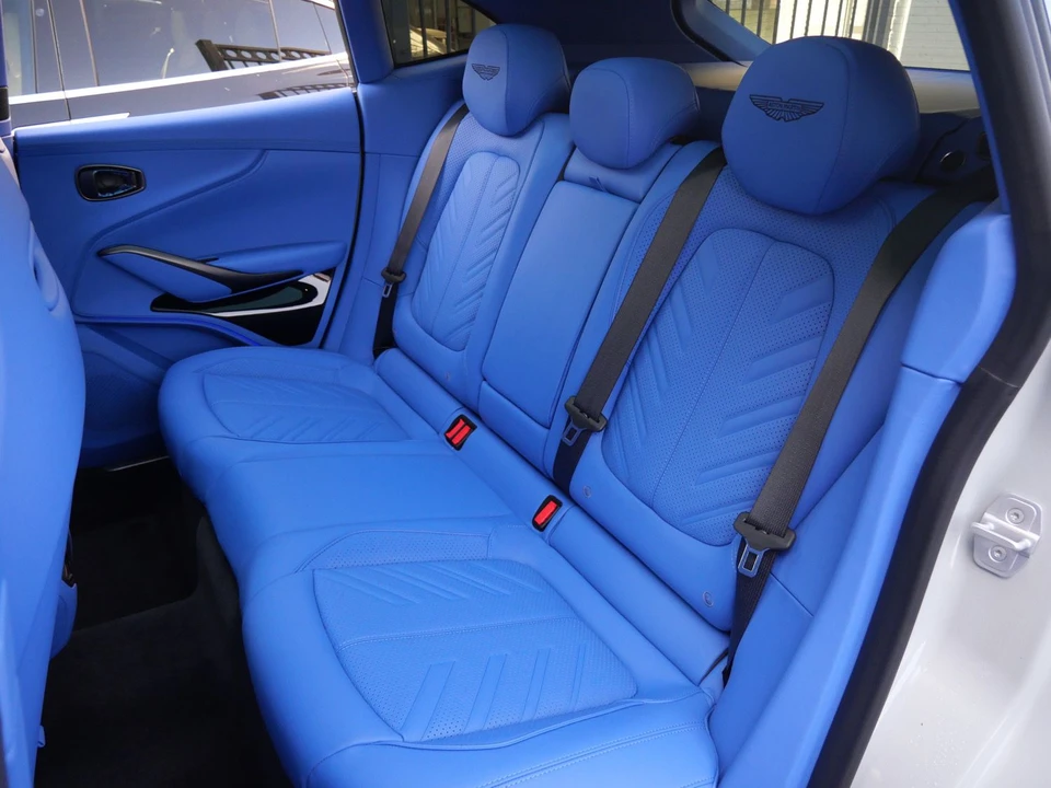 2026 Aston Martin DBX - Image 24 of 29