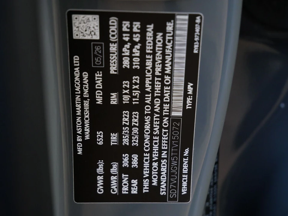 2026 Aston Martin DBX - Image 28 of 28