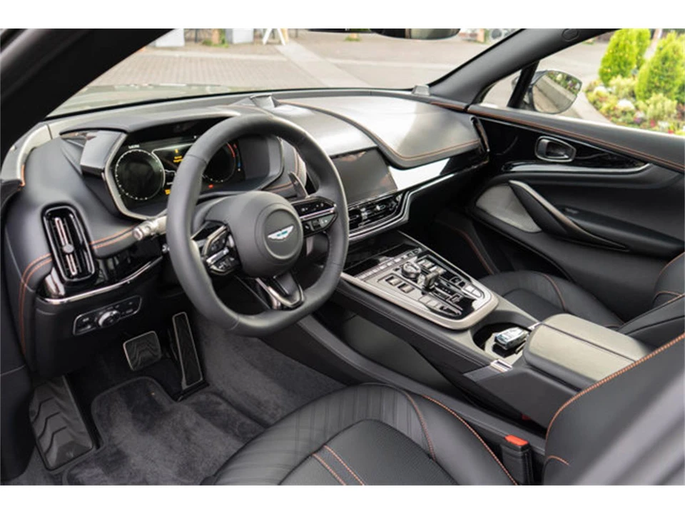 2026 Aston Martin DBX - Image 2 of 12