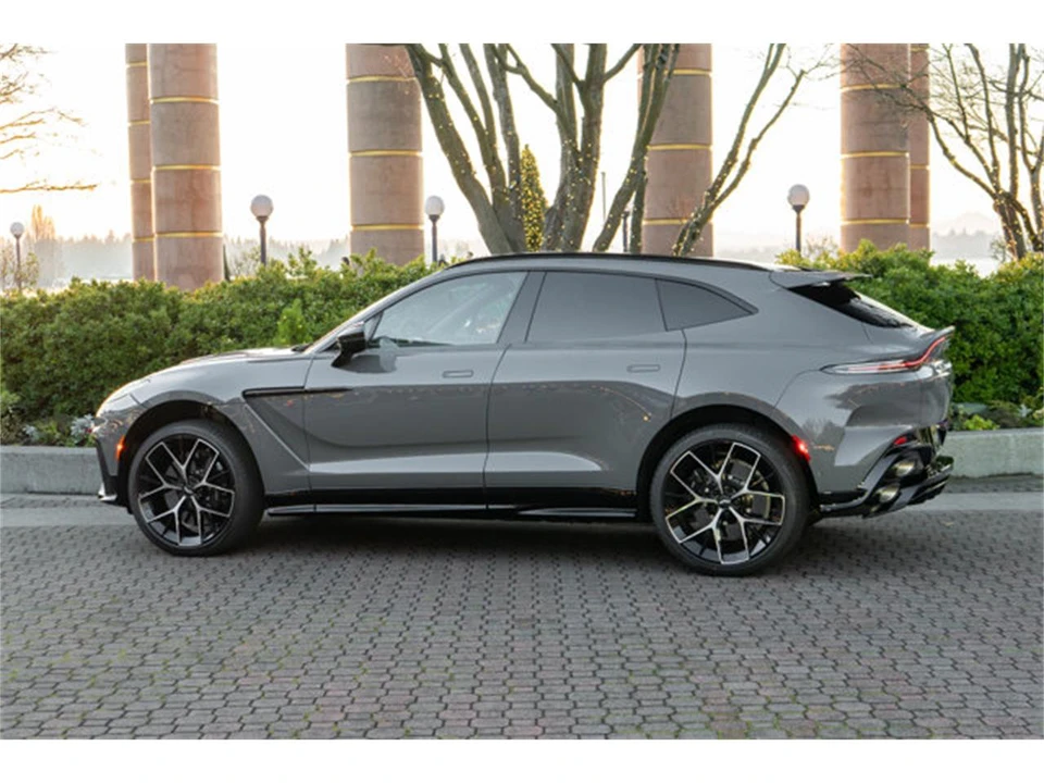 2026 Aston Martin DBX - Image 2 of 12