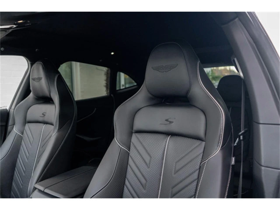 2026 Aston Martin DBX - Image 11 of 12