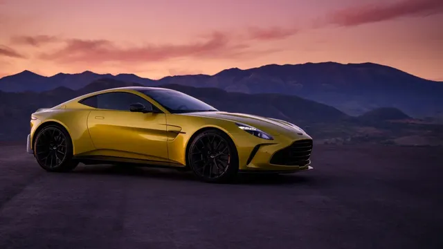 2026 Aston Martin DBX