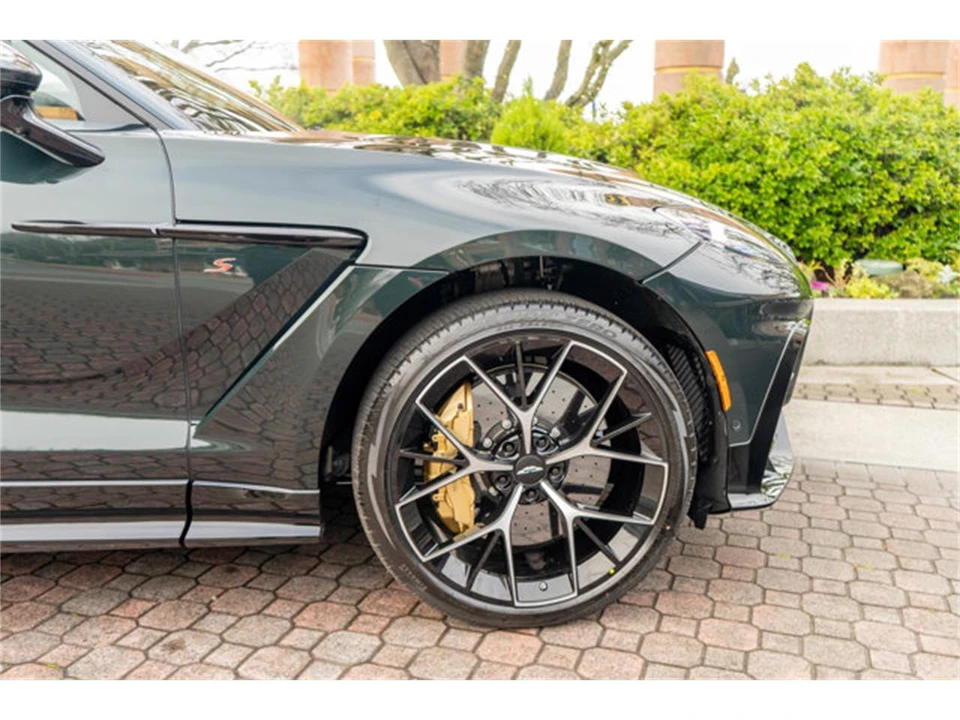 2026 Aston Martin DBX 707 - Image 4 of 12