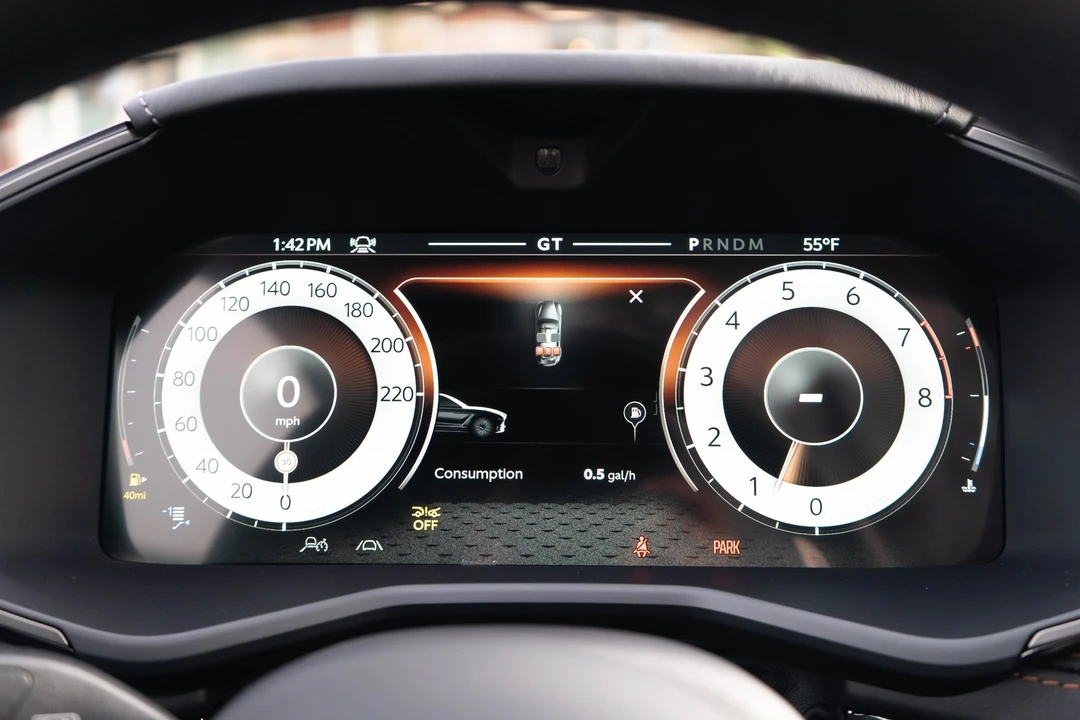 2026 Aston Martin DBX 707 - Image 4 of 21