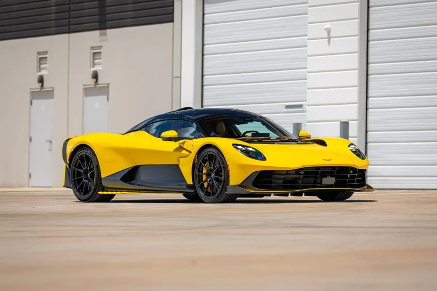 2026 Aston Martin Valhalla - Image 6 of 31