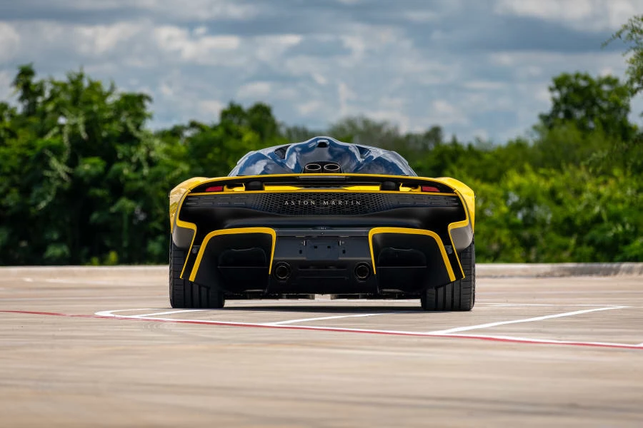 2026 Aston Martin Valhalla - Image 5 of 31