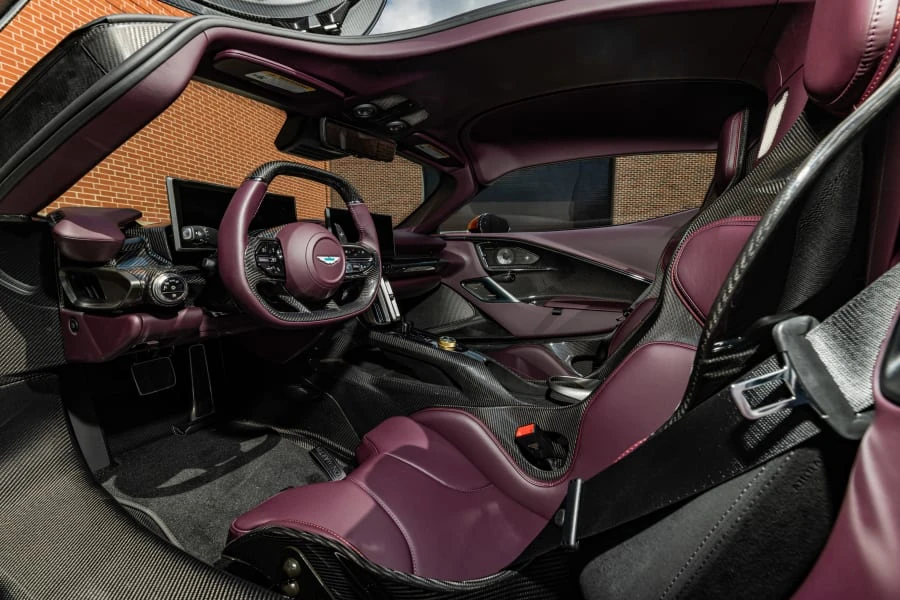 2026 Aston Martin Valhalla - Image 30 of 31