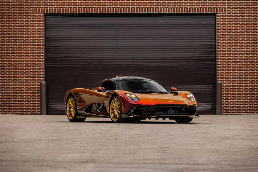 2026 Aston Martin Valhalla - Image 6 of 31