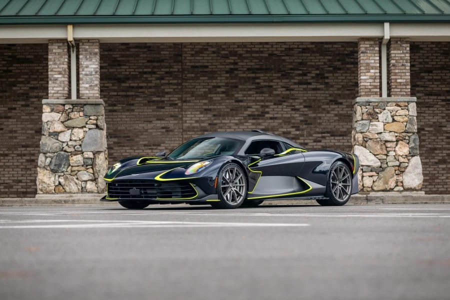 2026 Aston Martin Valhalla - Image 19 of 31