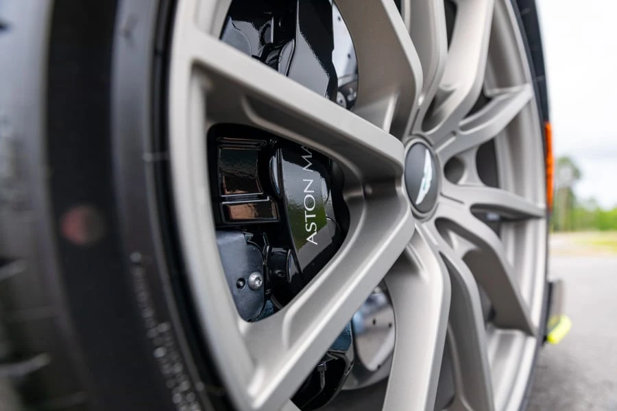 2026 Aston Martin Valhalla - Image 9 of 31