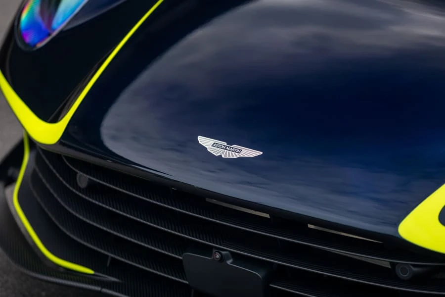 2026 Aston Martin Valhalla - Image 13 of 31