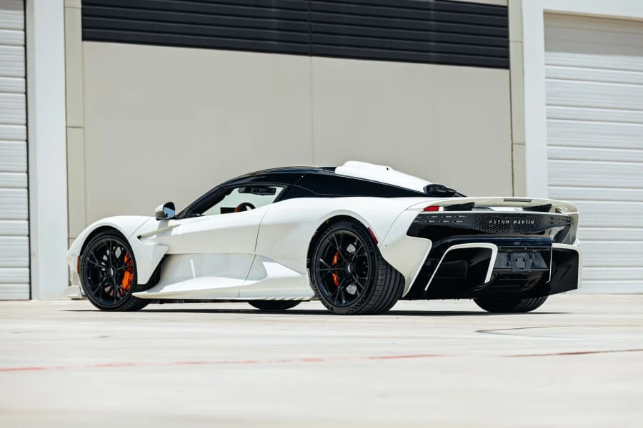 2026 Aston Martin Valhalla - Image 21 of 31