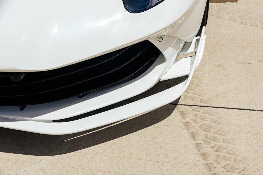 2026 Aston Martin Valhalla - Image 25 of 31
