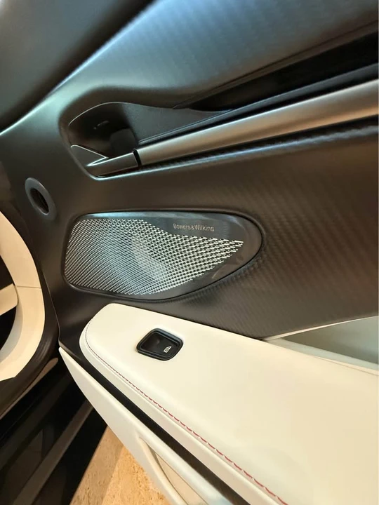 2026 Aston Martin Vanquish 3rd Gen - Image 14 of 21