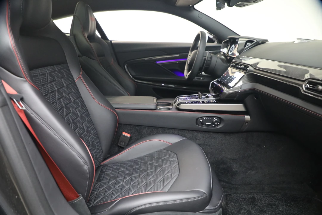 2026 Aston Martin Vanquish 3rd Gen - Image 19 of 29