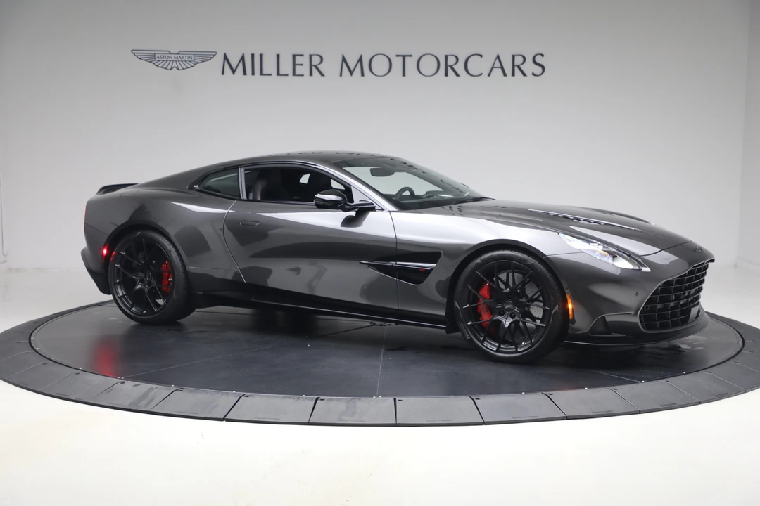 2026 Aston Martin Vanquish 3rd Gen - Image 12 of 29