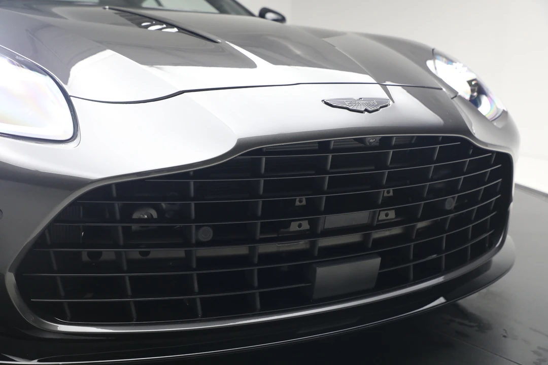 2026 Aston Martin Vanquish 3rd Gen - Image 28 of 29