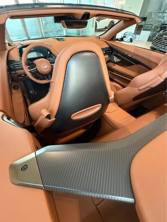 2026 Aston Martin Vanquish 3rd Gen - Image 10 of 20