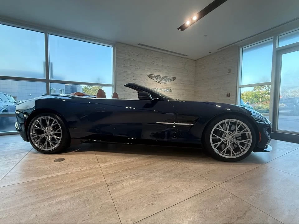 2026 Aston Martin Vanquish 3rd Gen - Image 4 of 20