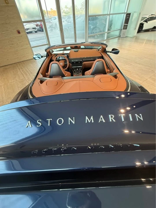 2026 Aston Martin Vanquish 3rd Gen - Image 19 of 20