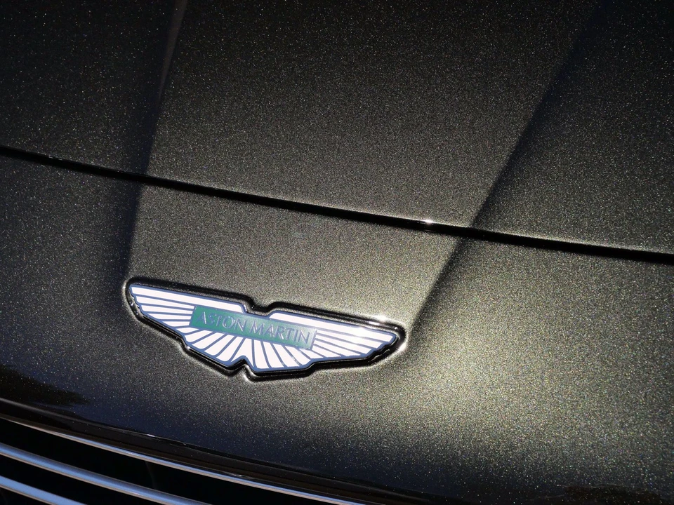 2026 Aston Martin Vanquish 3rd Gen - Image 15 of 31