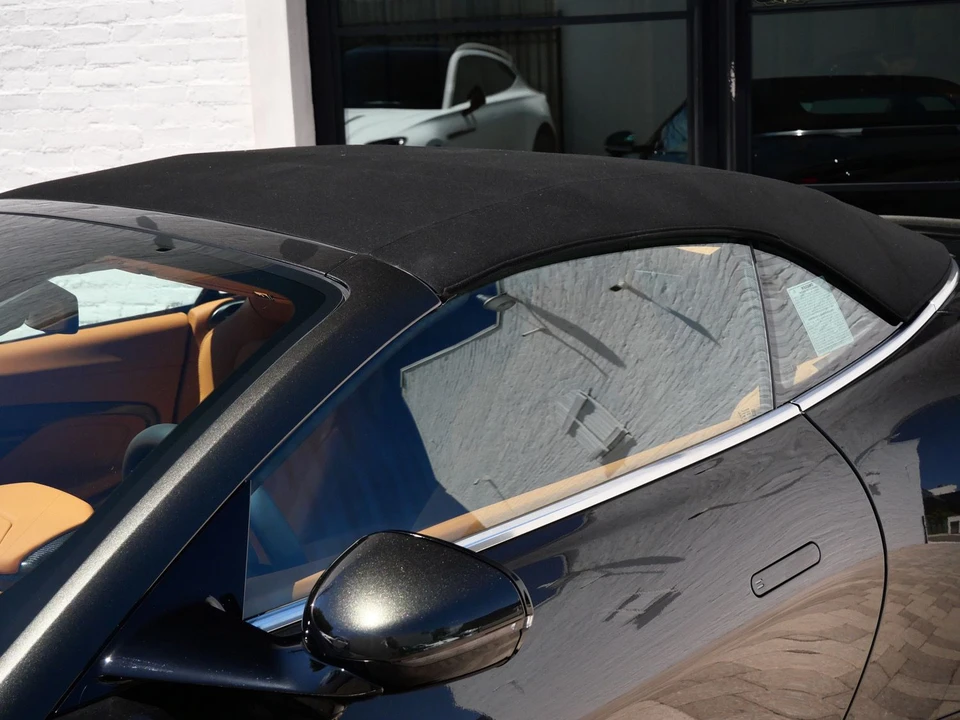 2026 Aston Martin Vanquish 3rd Gen - Image 13 of 31