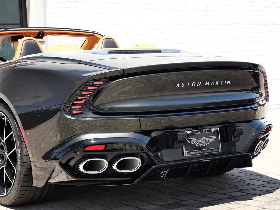 2026 Aston Martin Vanquish 3rd Gen - Image 8 of 31