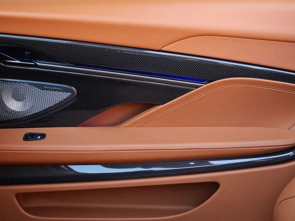 2026 Aston Martin Vanquish 3rd Gen - Image 23 of 31