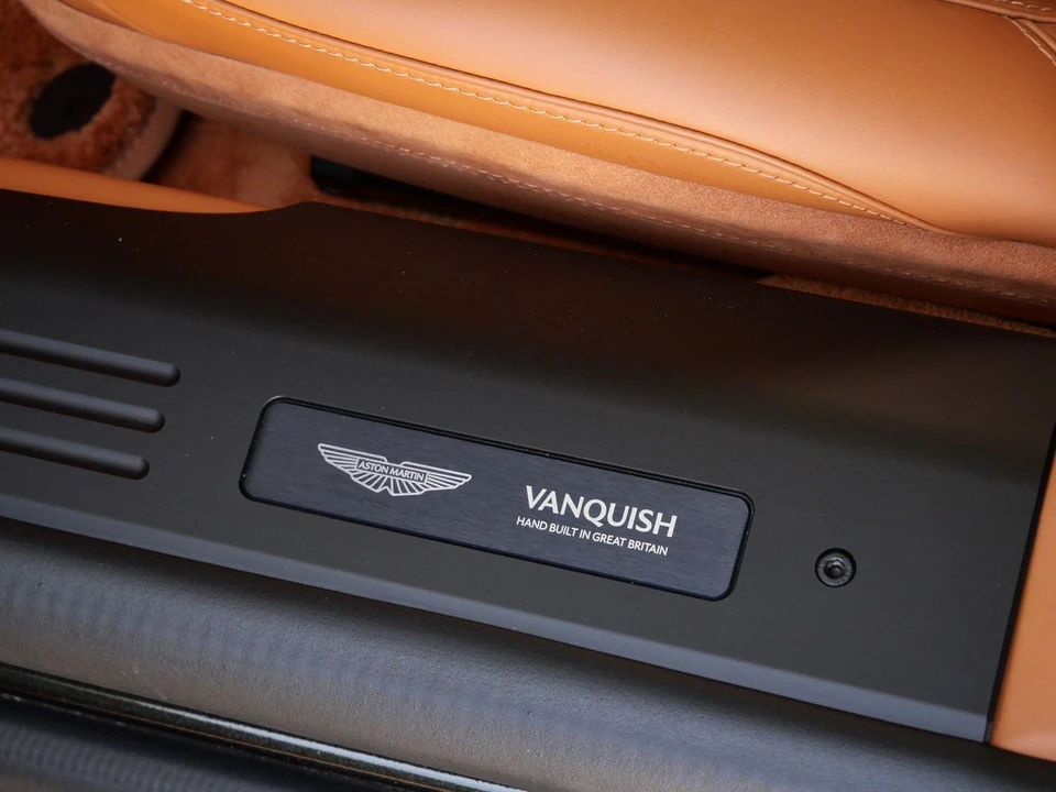 2026 Aston Martin Vanquish 3rd Gen - Image 24 of 31
